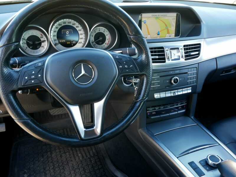 Mercedes E 200 2.0 CGI 184KM [Eu5] Sedan Automat -Skóra -Navi -Full LED -Zobacz W212 (2009-)