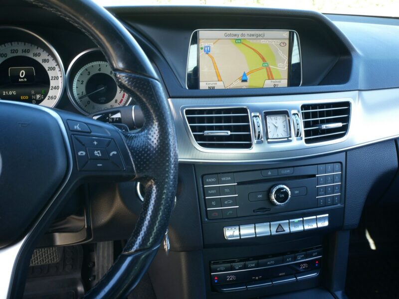 Mercedes E 200 2.0 CGI 184KM [Eu5] Sedan Automat -Skóra -Navi -Full LED -Zobacz W212 (2009-)