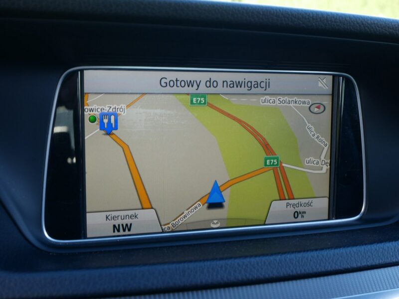 Mercedes E 200 2.0 CGI 184KM [Eu5] Sedan Automat -Skóra -Navi -Full LED -Zobacz W212 (2009-)