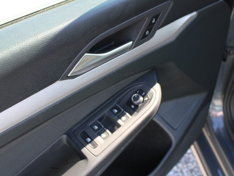 Volkswagen Golf LIFE Virtual F-vat Salon Polska Gwarancja VIII (2020-)