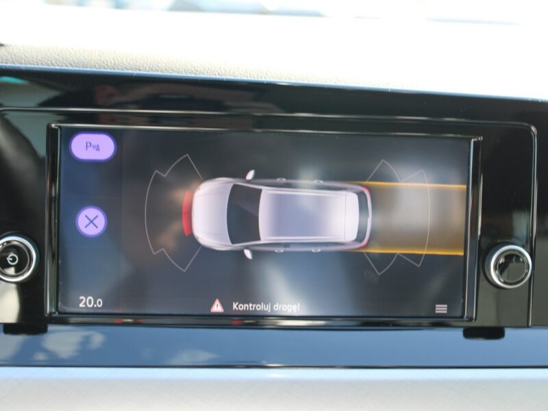 Volkswagen Golf LIFE Virtual F-vat Salon Polska Gwarancja VIII (2020-)