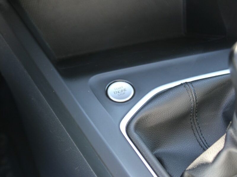 Volkswagen Golf LIFE Virtual F-vat Salon Polska Gwarancja VIII (2020-)