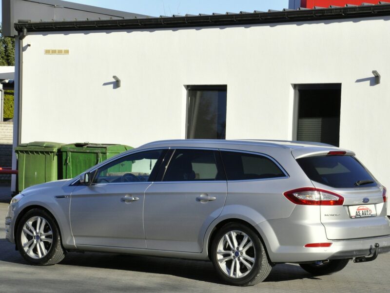 Ford Mondeo 2.0TDCi/ 163KM /Navi/LEDy/Converse/Alufelgi/Pod.fotele/2xkoła/PDC Mk4 (2007-2014)