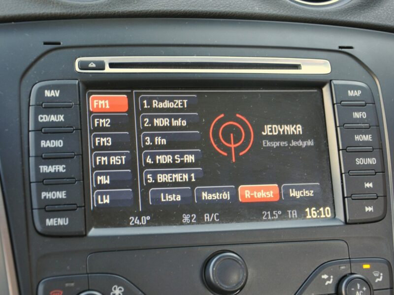 Ford Mondeo 2.0TDCi/ 163KM /Navi/LEDy/Converse/Alufelgi/Pod.fotele/2xkoła/PDC Mk4 (2007-2014)