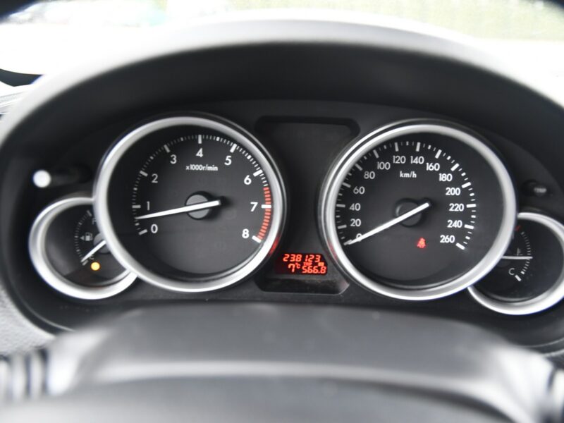 Mazda 6 1,8benz DUDKI11 Klimatr 2 str.Parktronic Przód i Tył.Hak.Tempomat.PIĘK II (2007-2013)