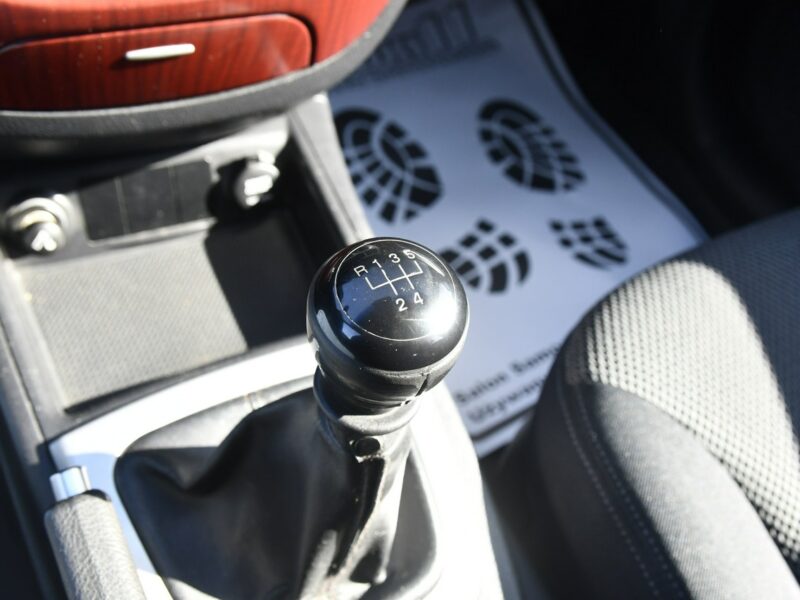 Toyota Avensis 1,6VVTi 132KM Soll/Alufelgi/Parktronic/Zadbany/Model2011 III (2009-)