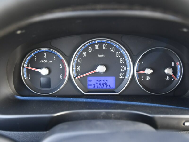 Toyota Avensis 1,6VVTi 132KM Soll/Alufelgi/Parktronic/Zadbany/Model2011 III (2009-)