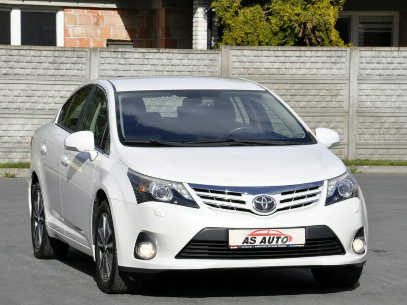 Toyota Avensis 2.0VVTi 152KM Executive/SerwisASO/Kamera/Ledy/Navi/PółSkóry/Parktronic III (2009-)