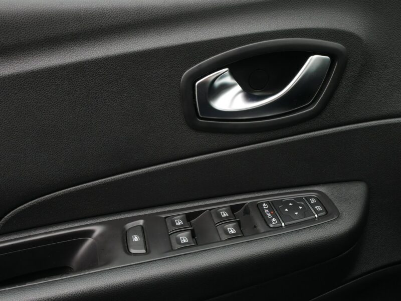 Renault Captur 0.9 TCe 90KM [Eu6] -Navi -Zobacz I (2013-2019)