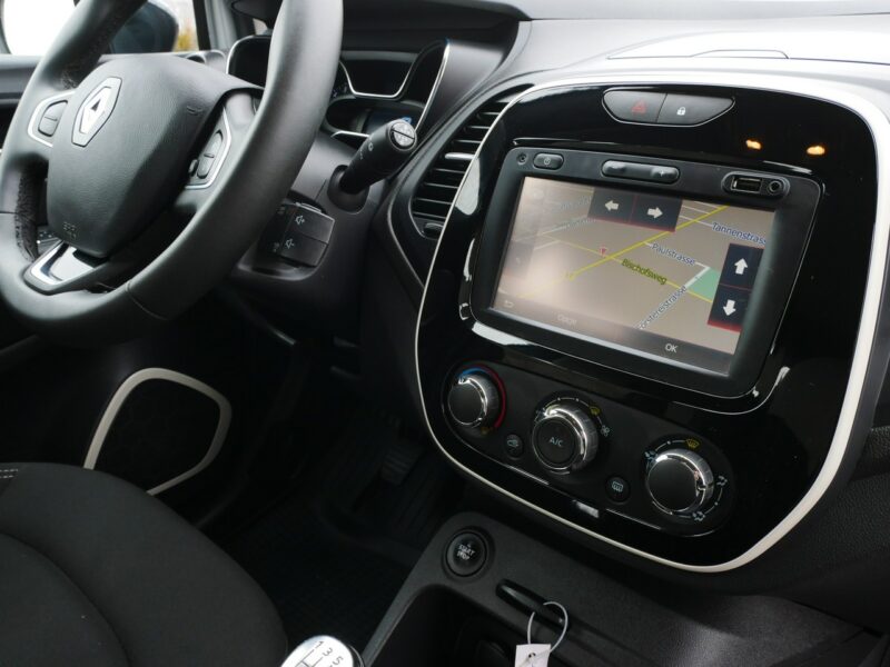 Renault Captur 0.9 TCe 90KM [Eu6] -Navi -Zobacz I (2013-2019)