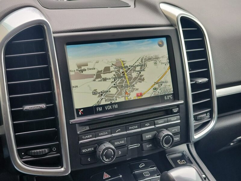Porsche Cayenne S II (2010-)