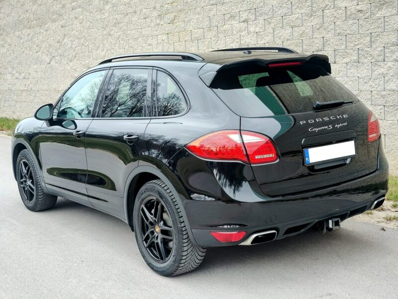 Porsche Cayenne S II (2010-)