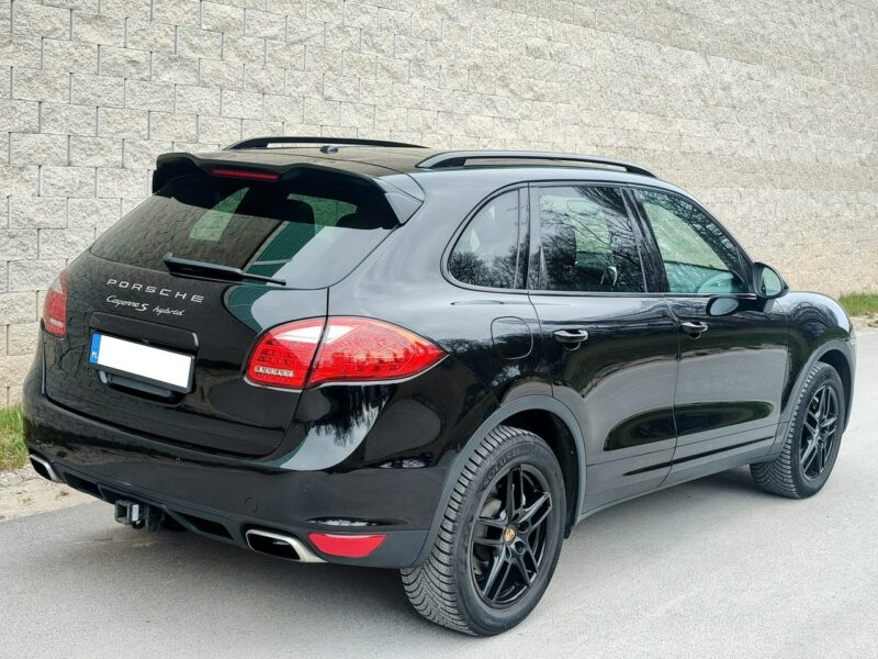 Porsche Cayenne S II (2010-)
