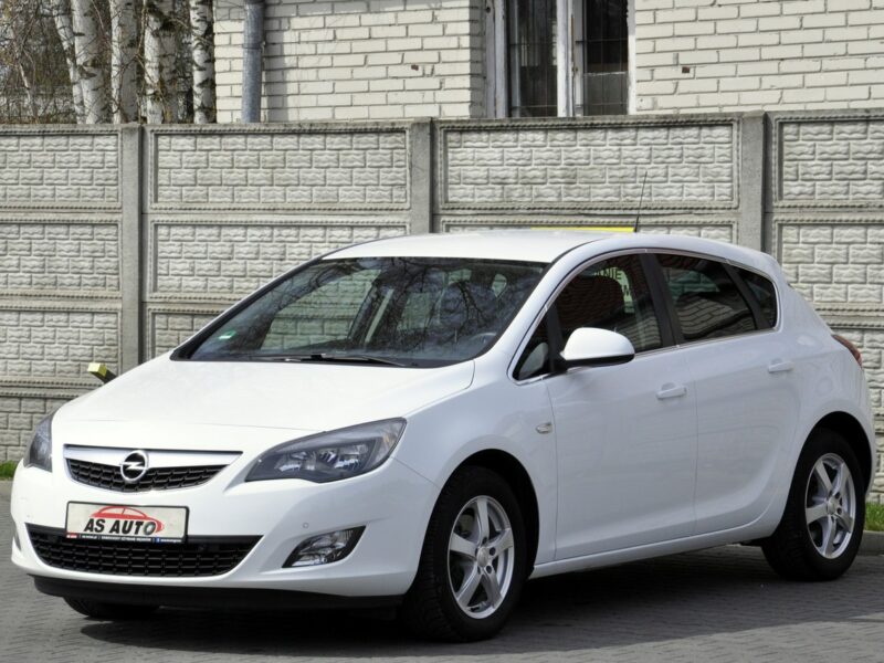 Opel Astra 1,6T 180KM Edition/Tempomat/Alufelgi/Parktronic/Climatronic/ J (2009-2019)