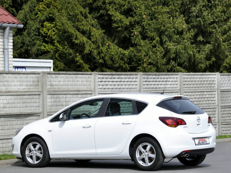 Opel Astra 1,6T 180KM Edition/Tempomat/Alufelgi/Parktronic/Climatronic/ J (2009-2019)