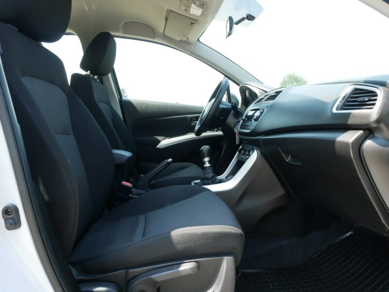 Suzuki SX4 S-Cross 1.6 DDiS 120KM [Eu5] - Grzane fotele -Zobacz