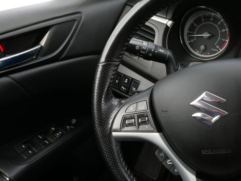 Suzuki Kizashi 2.4VVT 178KM [Eu5] Sport 4x4 AWD -Automat -Skóra -Serwisowany do końca