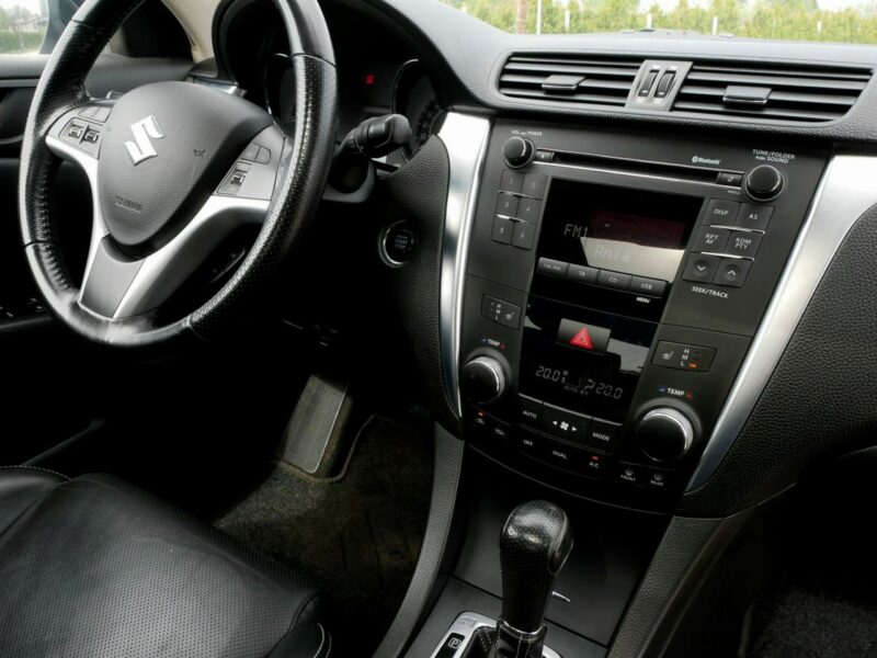 Suzuki Kizashi 2.4VVT 178KM [Eu5] Sport 4x4 AWD -Automat -Skóra -Serwisowany do końca