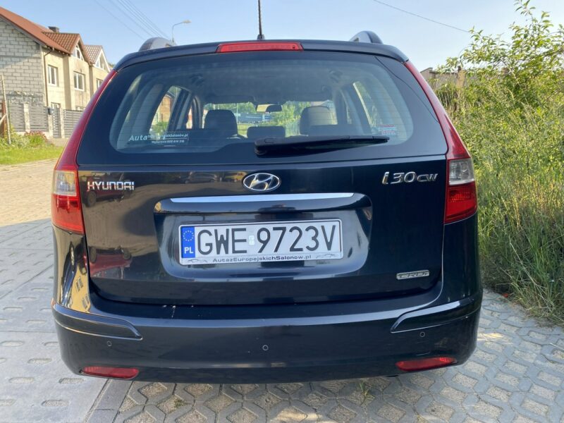 Hyundai i30 Po liftingu, klimatronik, czujniki parkowania, mocny silnik, 8 airbag I (2002-2013)