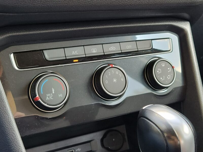 Ford Transit Connect 1.5 TDCI 100KM Klima Partktronic Isofix Serwis Gwarancja II (2013-)