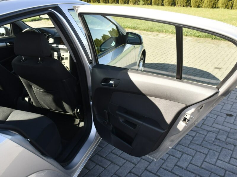 Škoda Superb Salon Polska Gwarancja Active III (2015-2023)