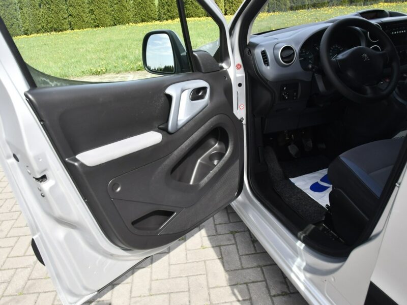 Škoda Superb Salon Polska Gwarancja Active III (2015-2023)