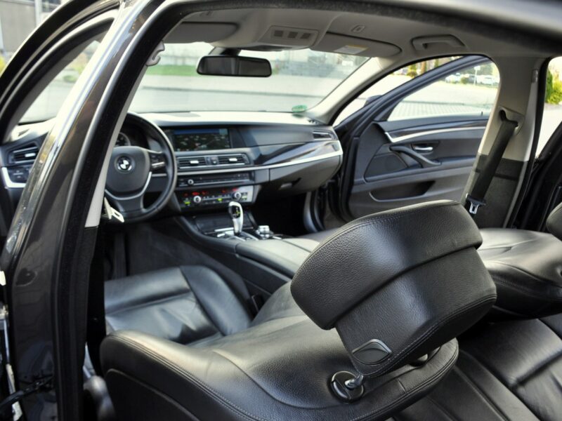 BMW 530 3.0d(258KM)*Bi-Xenon*Ringi*Navi Profesjonal*Skóry*2xParktr.*Alu 17"ASO F10 (2009-2017)