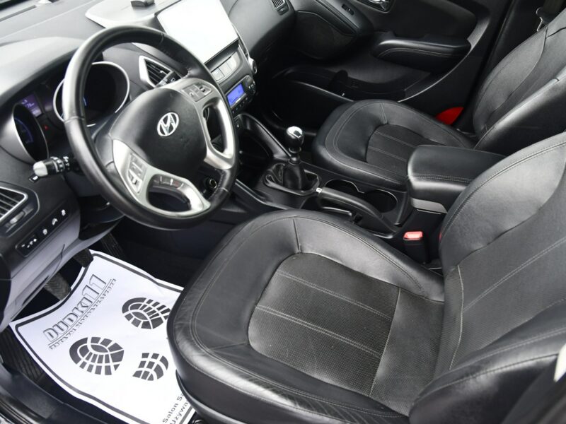 Hyundai ix35 1,6benz DUDKI11 Skóry,Navi.Kam.Przód Tył.Tempomat.Podg.Fot.Przód i T.