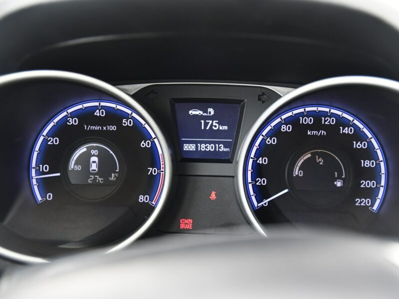 Hyundai ix35 1,6benz DUDKI11 Skóry,Navi.Kam.Przód Tył.Tempomat.Podg.Fot.Przód i T.
