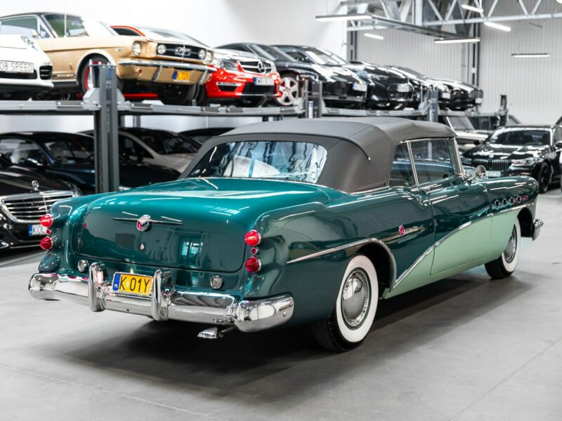 Buick Roadmaster Convertible 76C 1954 Stan fabryczny. Kolekcjonerski. Ideał VI (1954-1956)