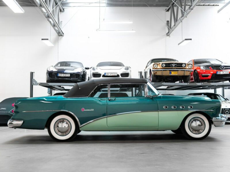 Buick Roadmaster Convertible 76C 1954 Stan fabryczny. Kolekcjonerski. Ideał VI (1954-1956)