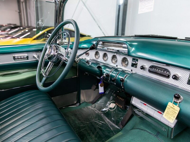 Buick Roadmaster Convertible 76C 1954 Stan fabryczny. Kolekcjonerski. Ideał VI (1954-1956)