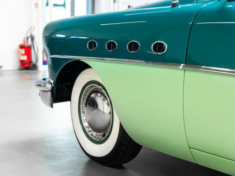 Buick Roadmaster Convertible 76C 1954 Stan fabryczny. Kolekcjonerski. Ideał VI (1954-1956)