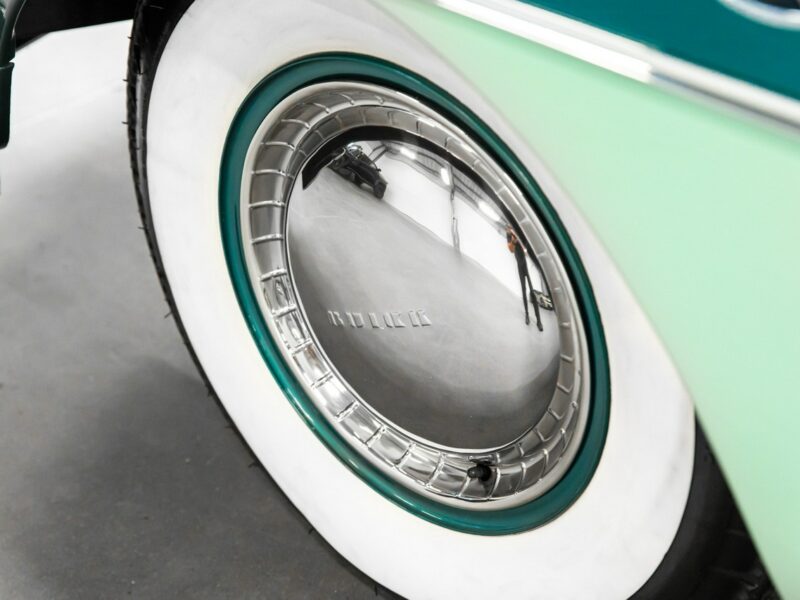 Buick Roadmaster Convertible 76C 1954 Stan fabryczny. Kolekcjonerski. Ideał VI (1954-1956)
