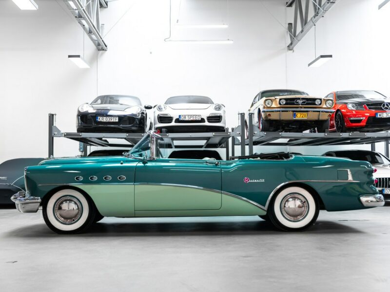 Buick Roadmaster Convertible 76C 1954 Stan fabryczny. Kolekcjonerski. Ideał VI (1954-1956)