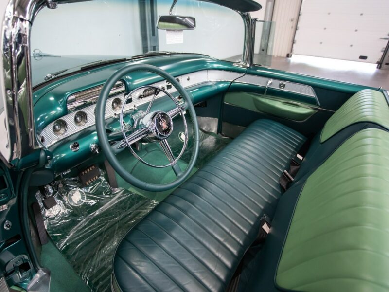 Buick Roadmaster Convertible 76C 1954 Stan fabryczny. Kolekcjonerski. Ideał VI (1954-1956)