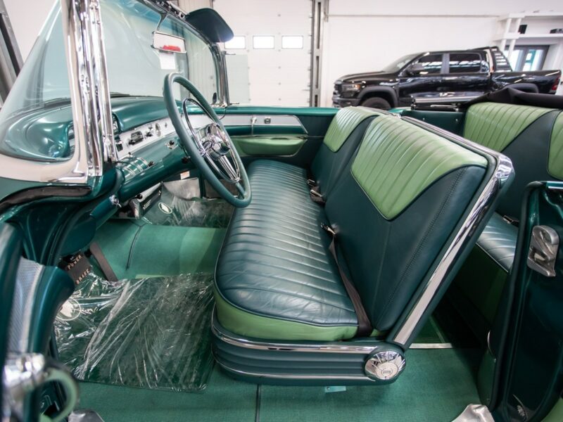Buick Roadmaster Convertible 76C 1954 Stan fabryczny. Kolekcjonerski. Ideał VI (1954-1956)