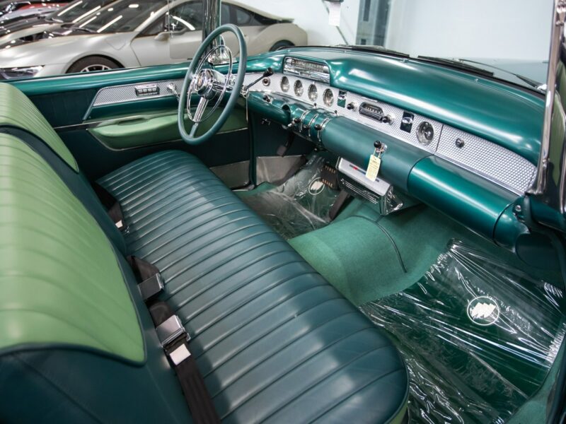 Buick Roadmaster Convertible 76C 1954 Stan fabryczny. Kolekcjonerski. Ideał VI (1954-1956)
