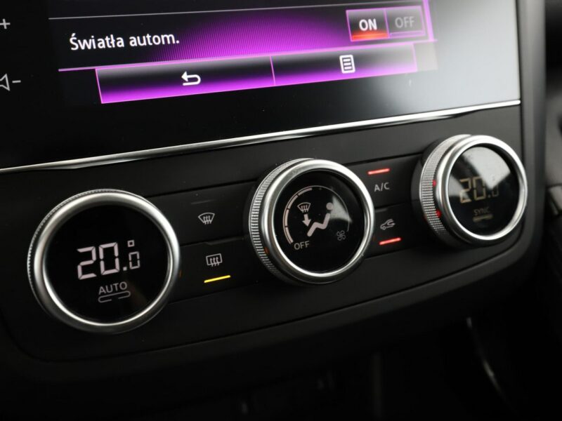 Renault Kadjar klima auto czujniki parkowania multifunkcja I (2015-)