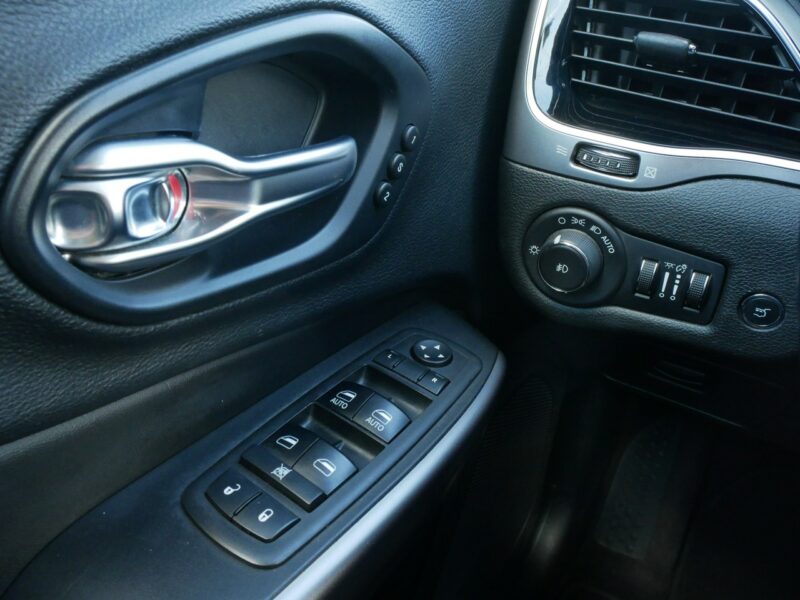 Jeep Cherokee 2.4 180KM Eu6 Limited Automat -Skóra el. reg +grzane fot i kierownica V (2014-)