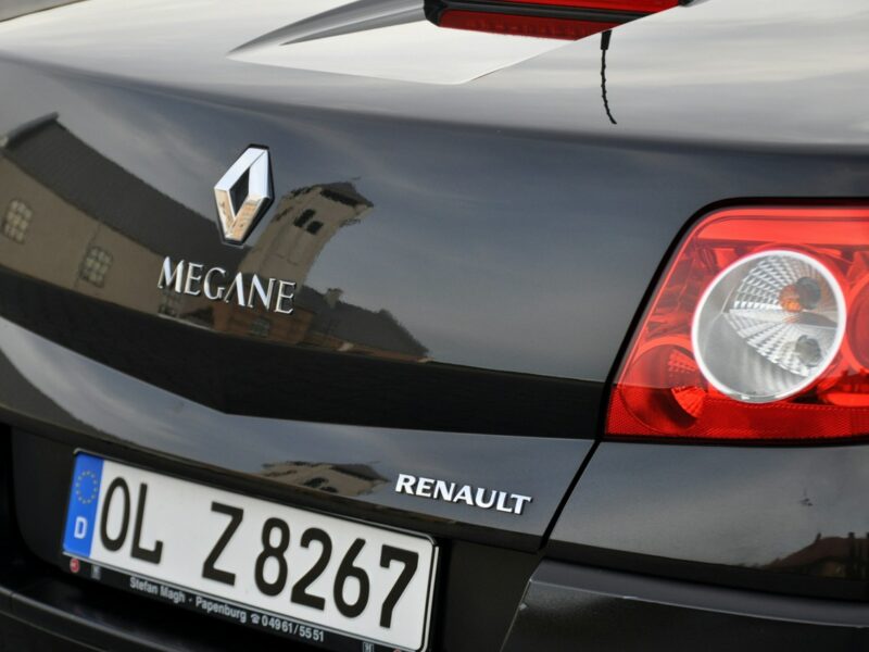 Renault Megane 2.0i(135KM)*Klimatronik*Skóry*Cabrio*I Wł*Grzane Fotele*PDC*Alu17"ASO II (2002-2008)