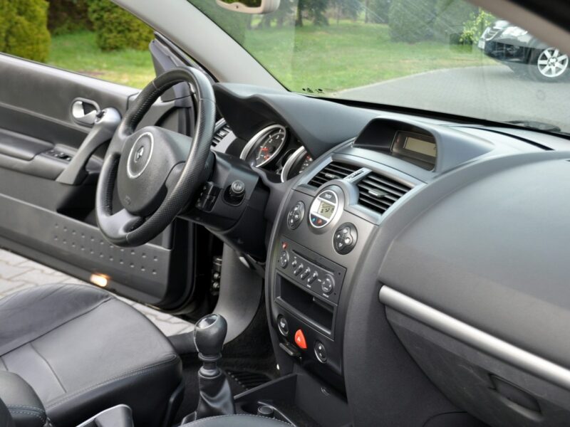 Renault Megane 2.0i(135KM)*Klimatronik*Skóry*Cabrio*I Wł*Grzane Fotele*PDC*Alu17"ASO II (2002-2008)