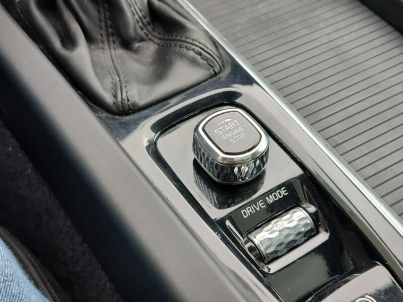 Volvo XC 60 II (2017-)
