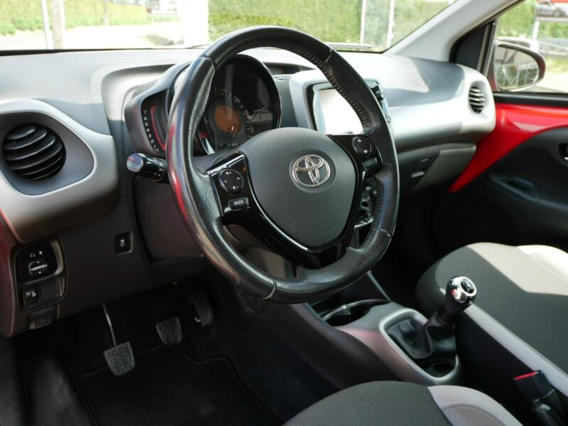 Toyota Aygo 1.0 VVT-i 69KM [EU6] -Klima -Kamera cofania -Zobacz II (2014-)