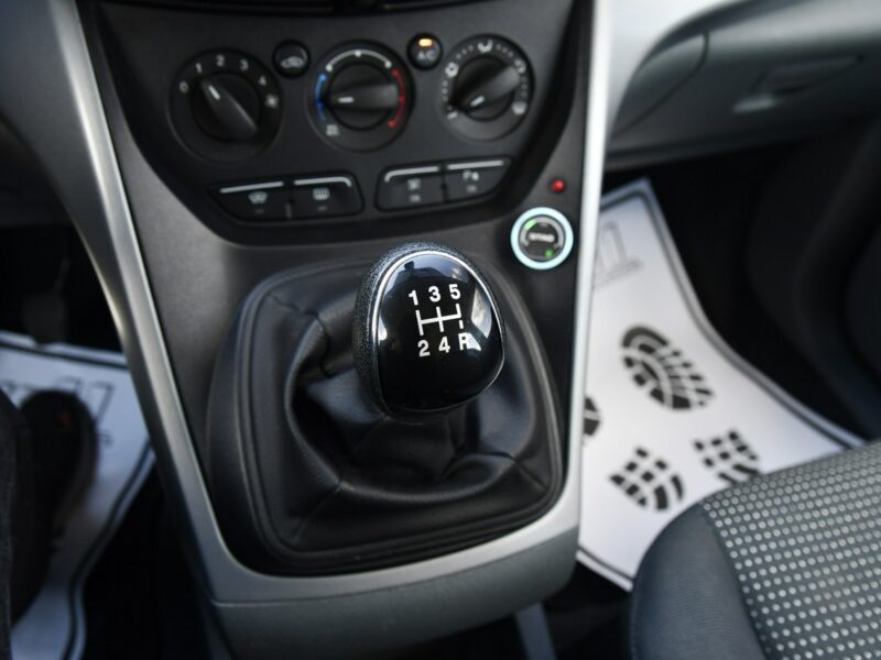 Porsche Panamera 4S Sport Turismo. Masaże. Sport Chrono. ACC. Panorama. BOSE.