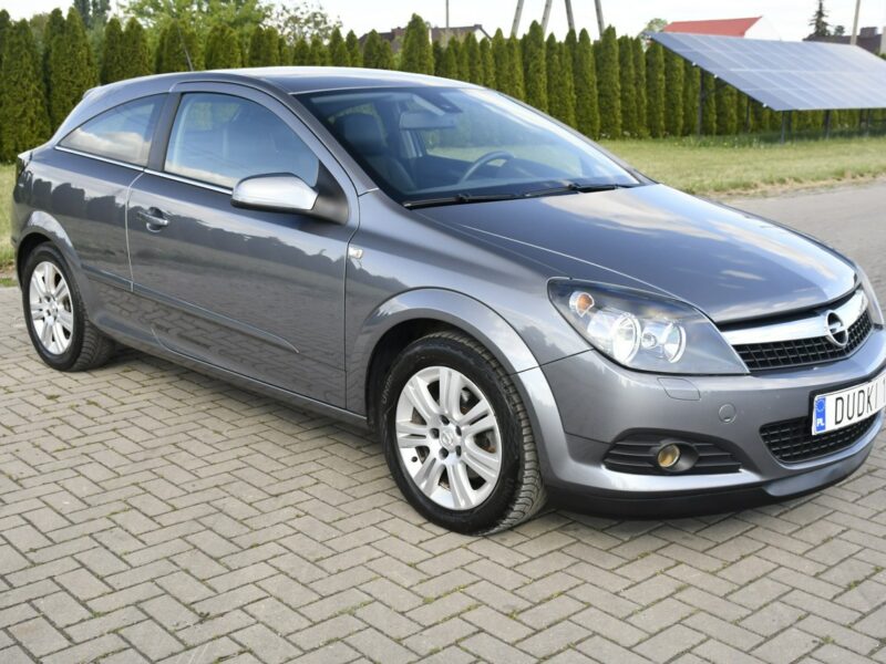Opel Astra 1,6Benz OPC.Serwis.Klimatronic.Navigacja.Hak.Pół-skóry H (2004-2014)