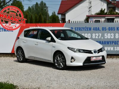 Toyota Auris Hybrid 1.8 136KM 2013r. Premnium Skóra NAVi Kamera LED 133tkm POLECAM II (2012-)