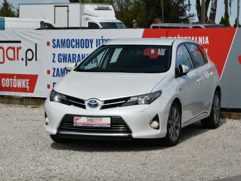 Toyota Auris Hybrid 1.8 136KM 2013r. Premnium Skóra NAVi Kamera LED 133tkm POLECAM II (2012-)