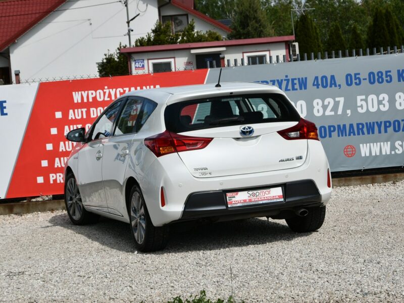 Toyota Auris Hybrid 1.8 136KM 2013r. Premnium Skóra NAVi Kamera LED 133tkm POLECAM II (2012-)