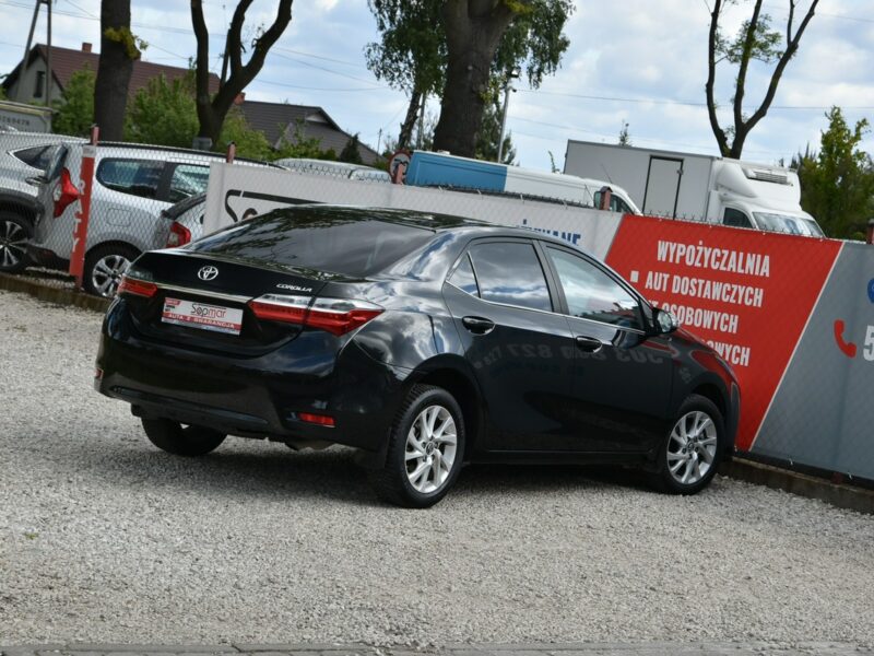 Toyota Corolla 1.6Valvematic 132KM 2018r. lift SALON Climatronic Kamera LED 47tkm Seria E16 (2012-)